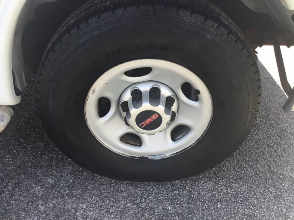 2014 GMC Savana - $15,999