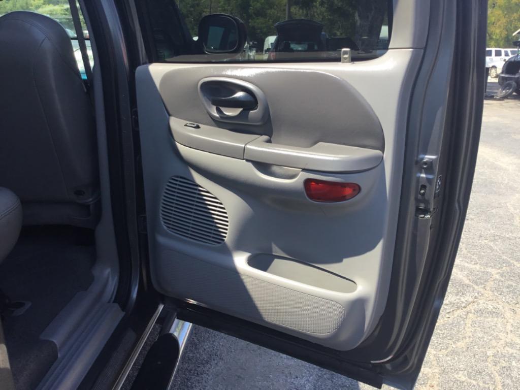 2002 Ford F-150 - $6,999
