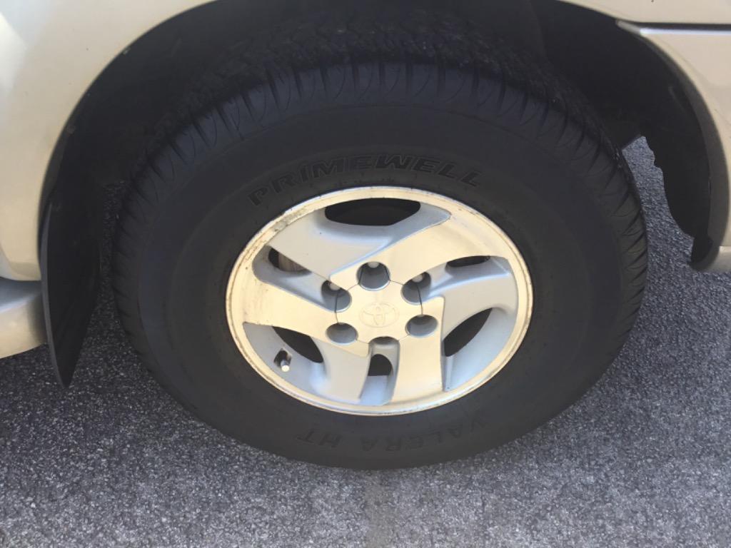 2004 Toyota Sequoia - $7,999
