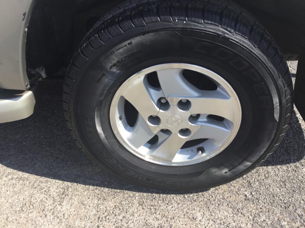 2004 Toyota Sequoia - $7,999