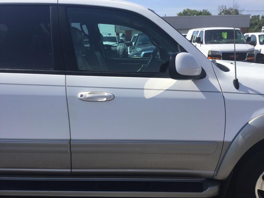 2004 Toyota Sequoia - $7,999