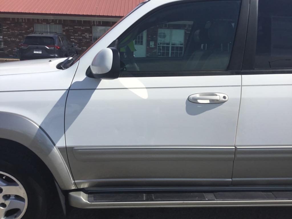 2004 Toyota Sequoia - $7,999
