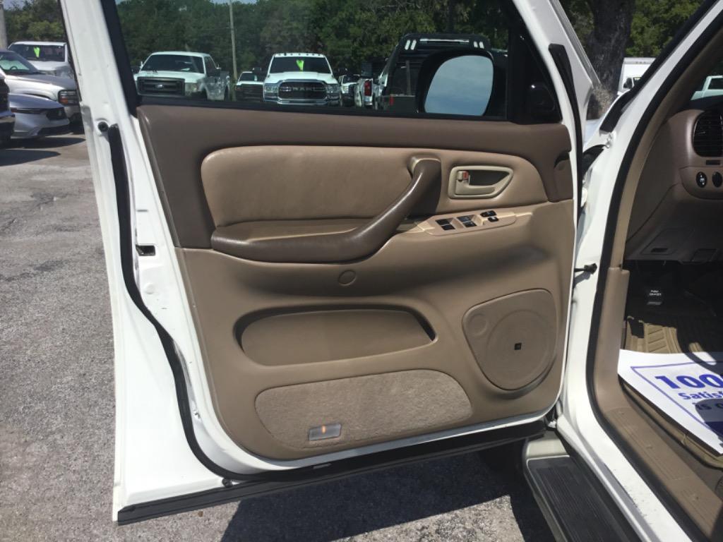 2004 Toyota Sequoia - $7,999