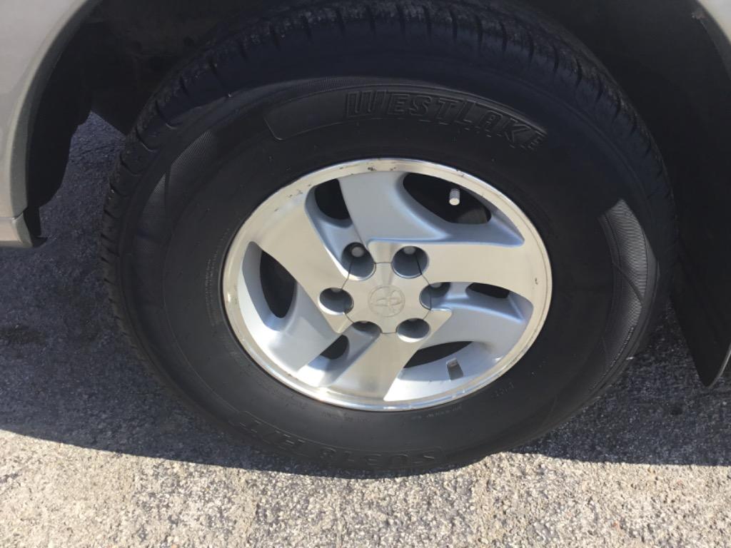 2004 Toyota Sequoia - $7,999