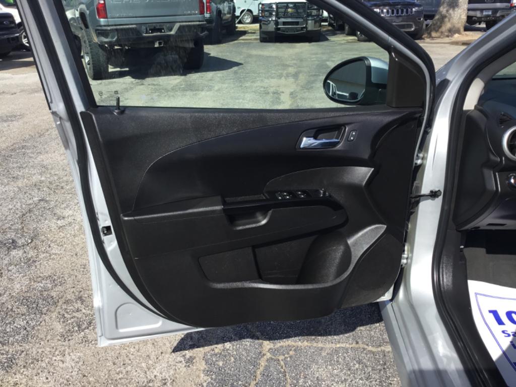 2018 Chevrolet Sonic - $7,999