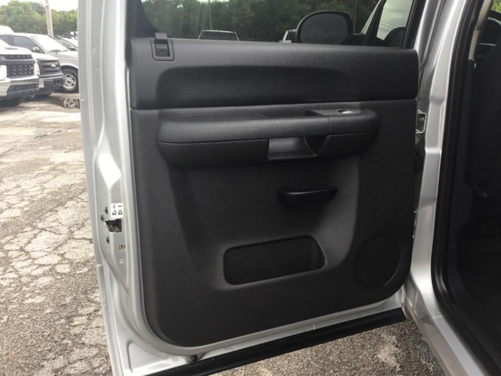 2011 Chevrolet Silverado - $10,999