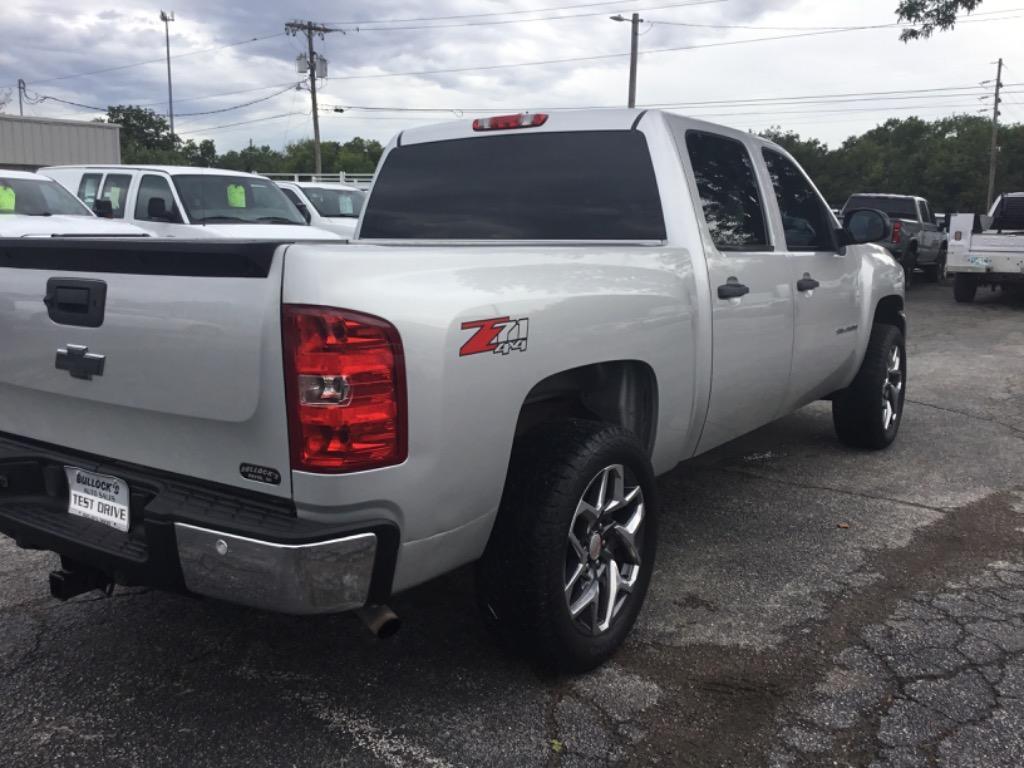 2011 Chevrolet Silverado - $10,999