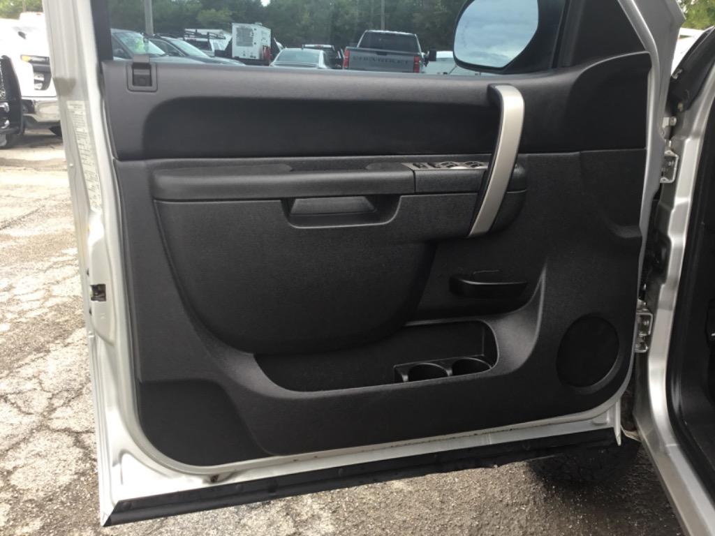 2011 Chevrolet Silverado - $10,999