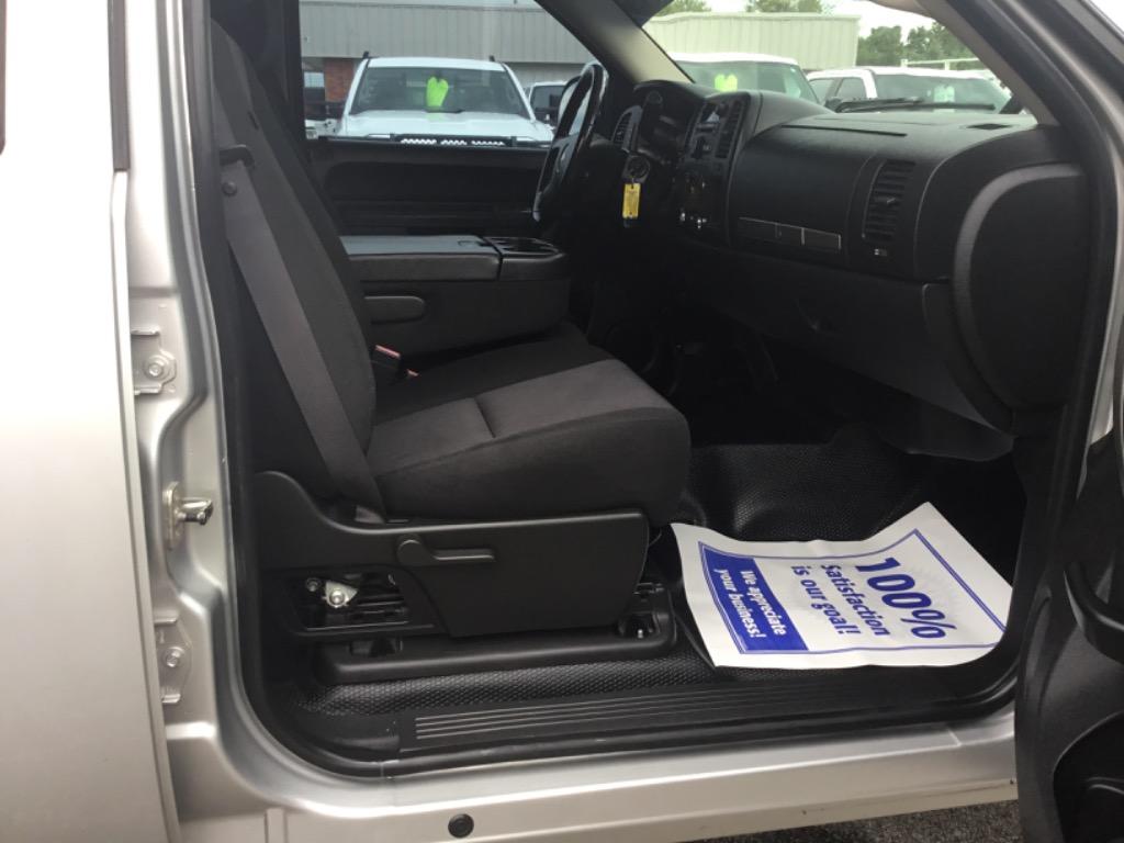 2011 Chevrolet Silverado - $10,999