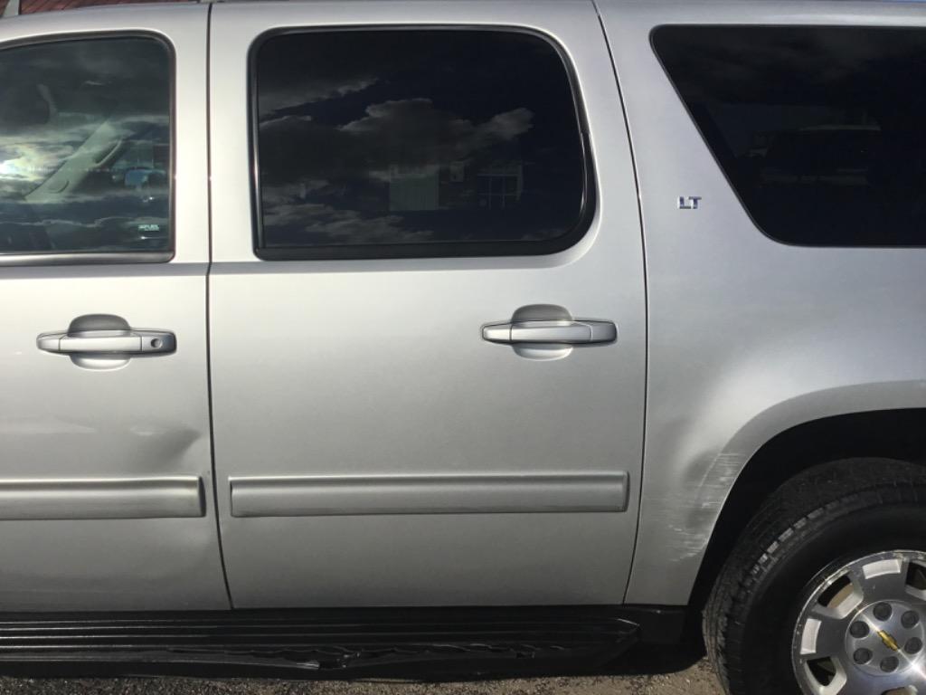 2014 Chevrolet Suburban - $6,999