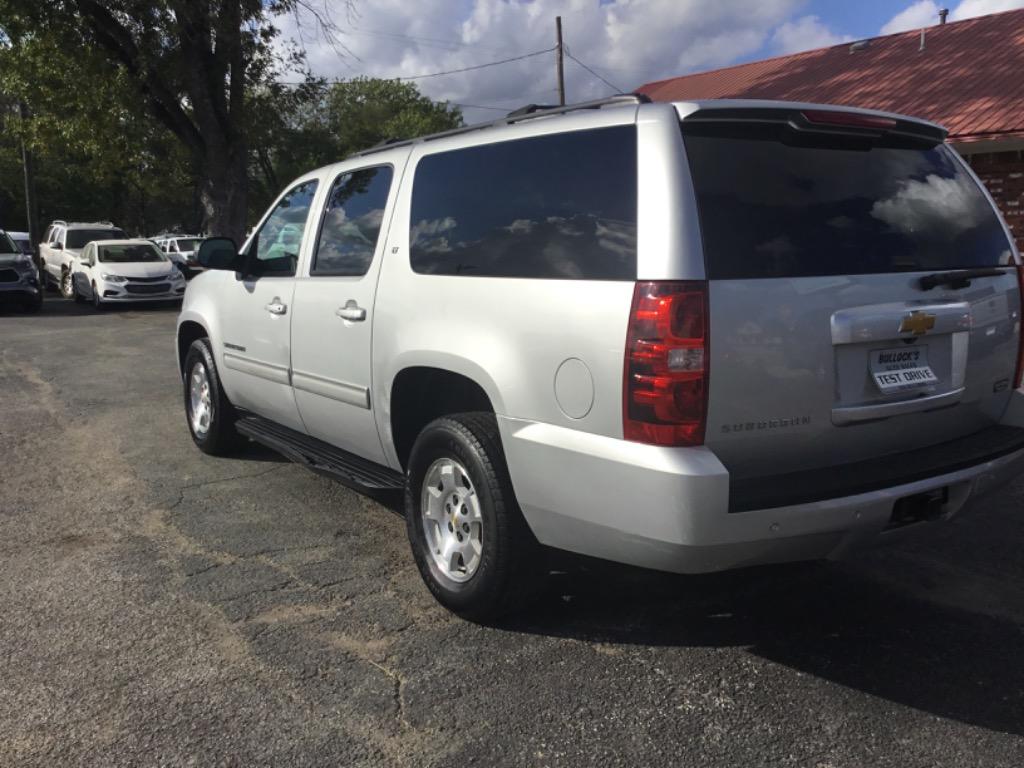 2014 Chevrolet Suburban - $6,999