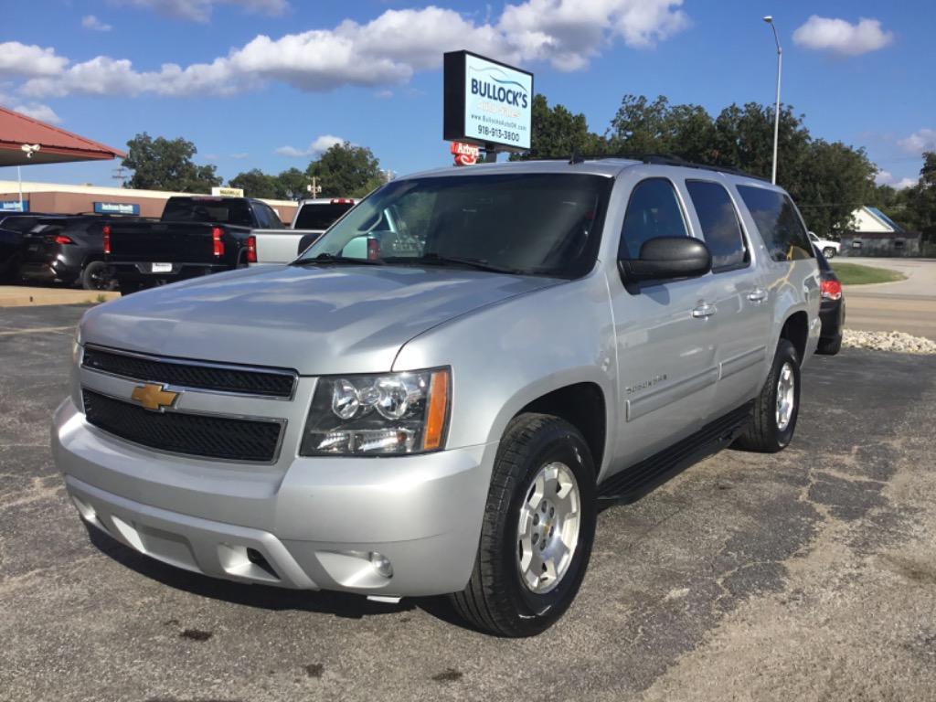 2014 Chevrolet Suburban - $6,999