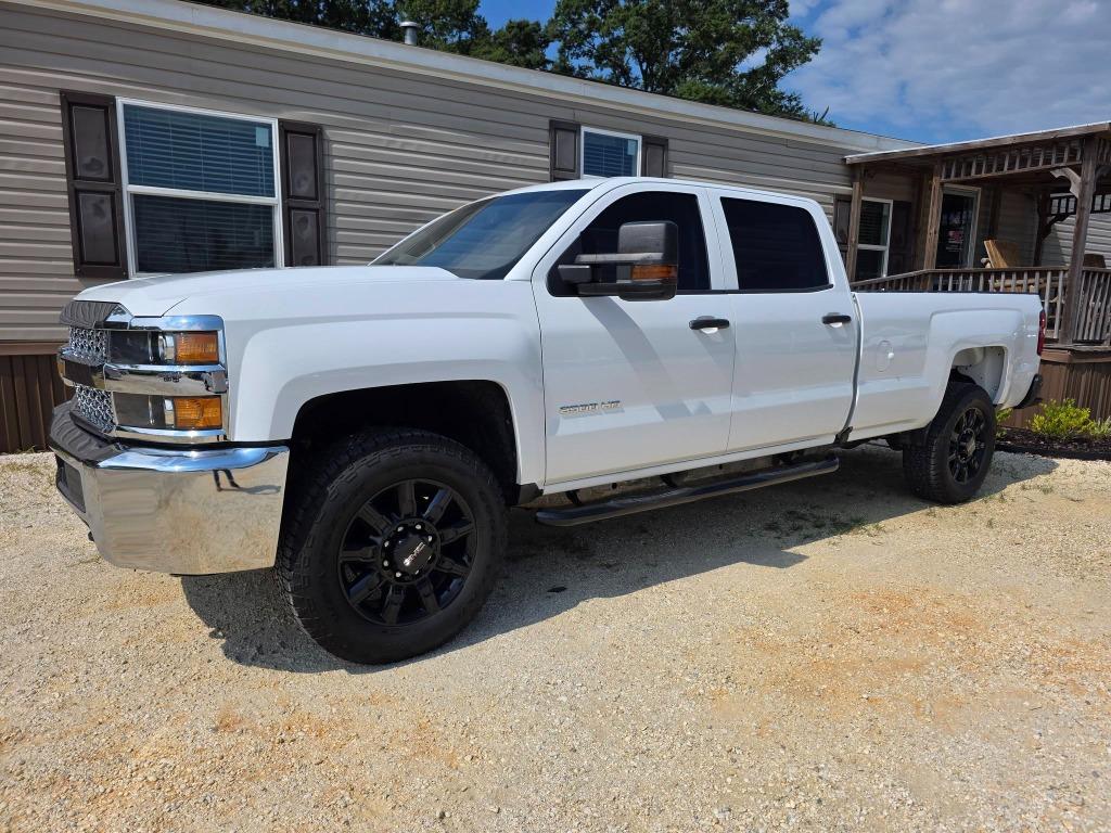 2019 Chevrolet Silverado 2500 - $19,995