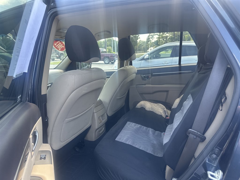 2012 Hyundai Santa Fe - $9,995