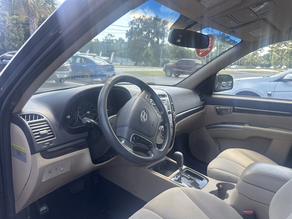2012 Hyundai Santa Fe - $9,995