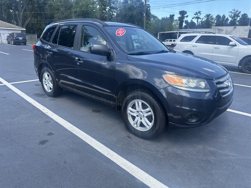 2012 Hyundai Santa Fe - $9,995