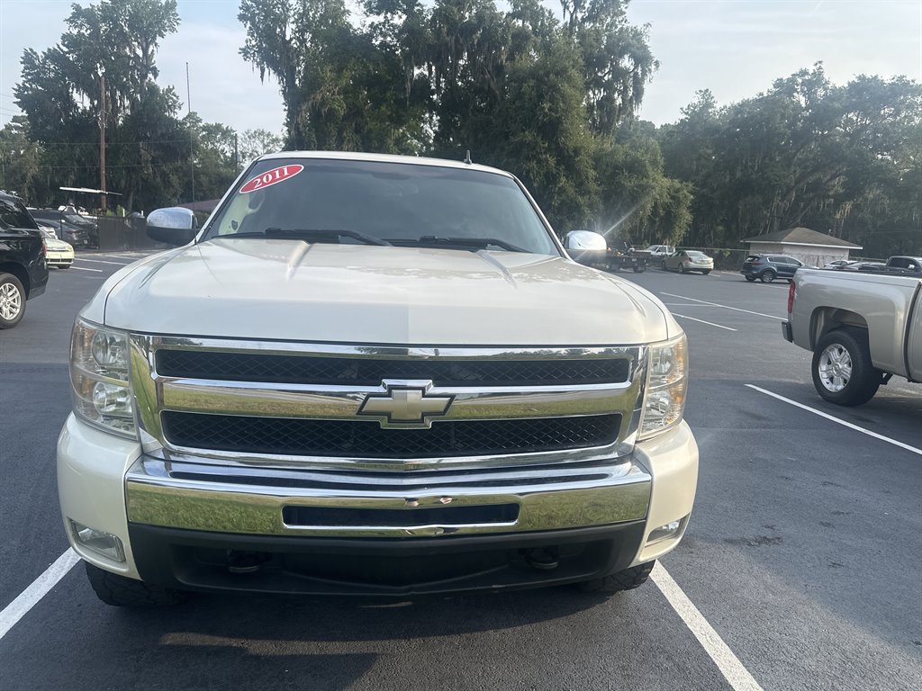 2011 Chevrolet Silverado - $15,995