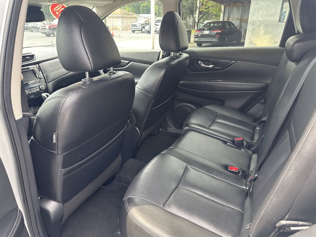 2020 Nissan Rogue - $14,995