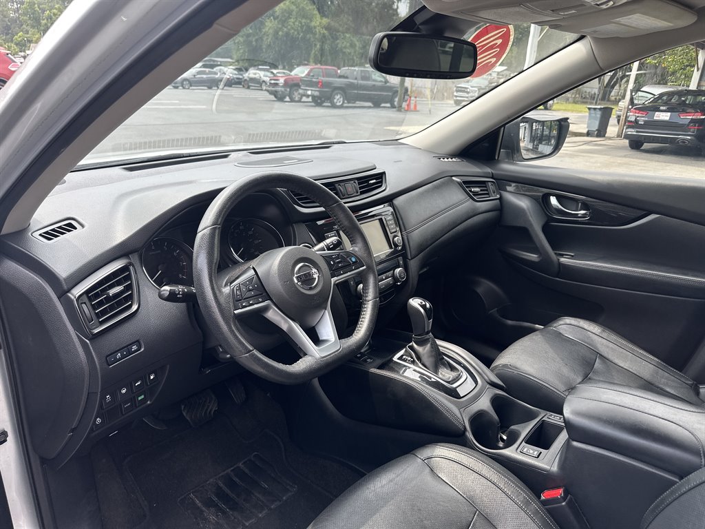 2020 Nissan Rogue - $14,995