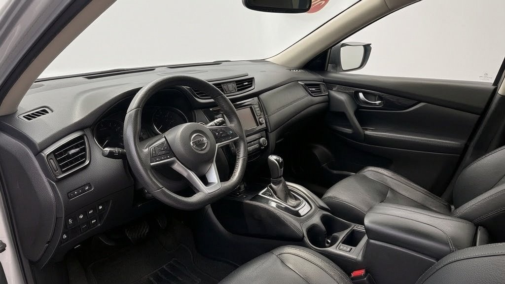 2020 Nissan Rogue - $14,995
