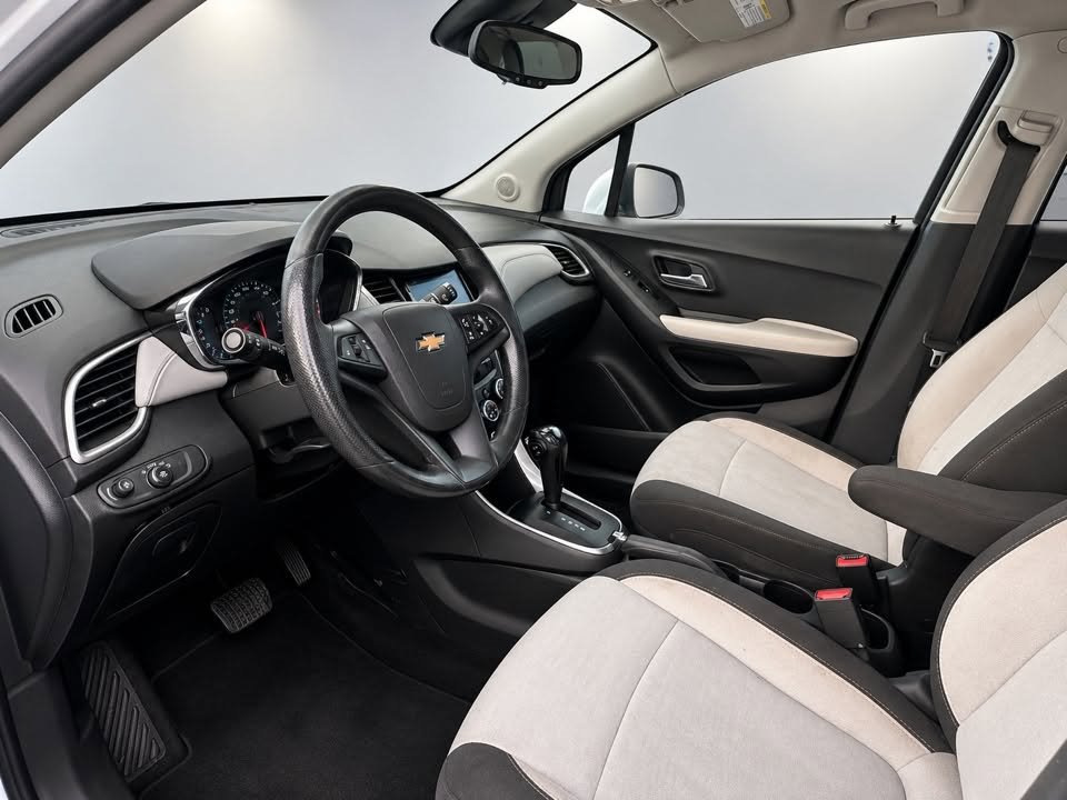 2020 Chevrolet Trax - $11,995