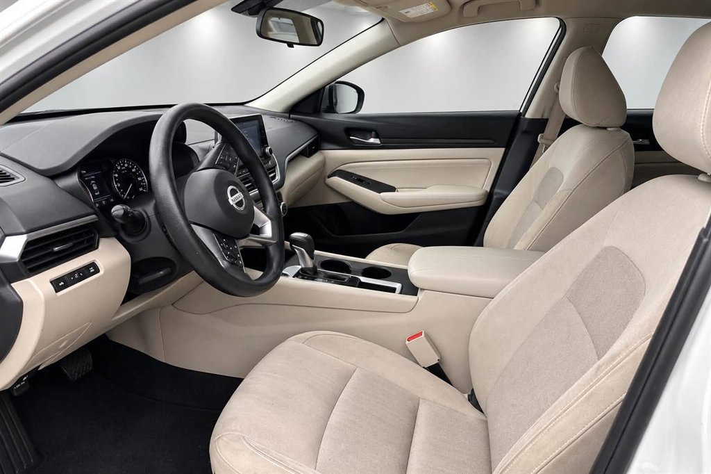 2020 Nissan Altima - $13,995