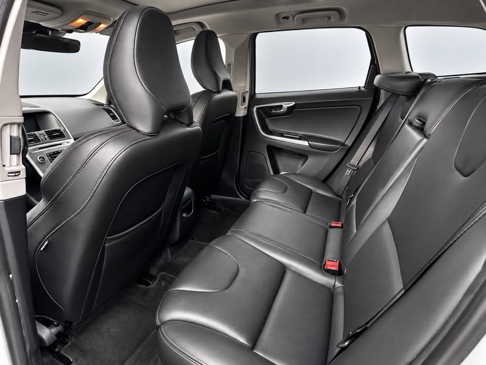 2017 Volvo XC60 - $13,995
