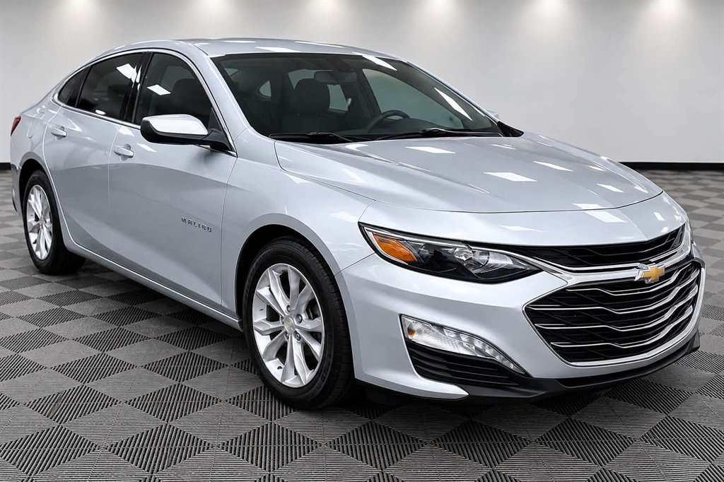 2020 Chevrolet Malibu - $13,995