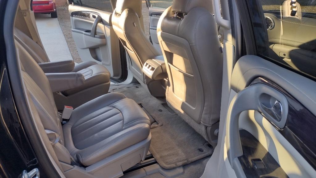 2016 Buick Enclave Convenience photo