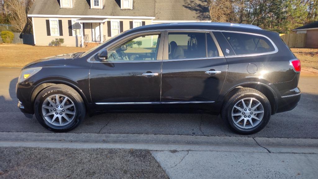 2016 Buick Enclave Convenience photo