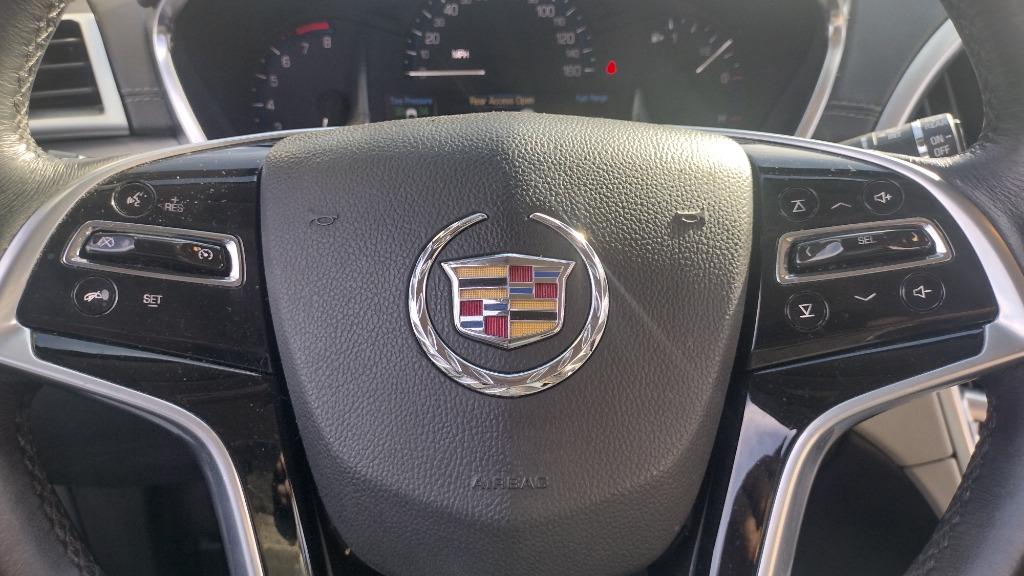 2015 Cadillac SRX photo