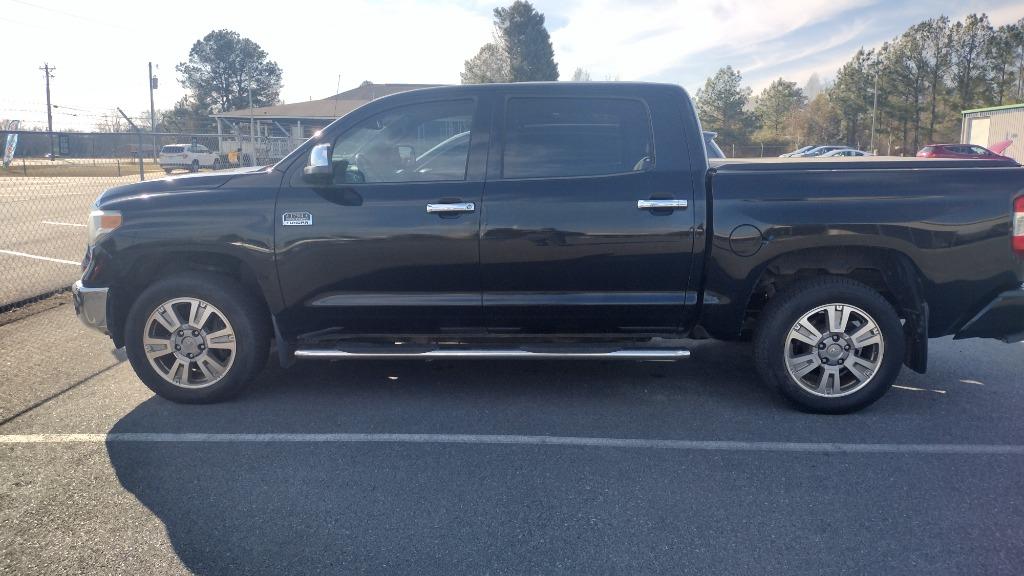 2014 Toyota Tundra Platinum photo