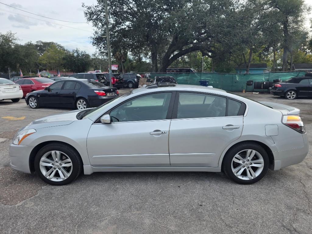 2012 Nissan Altima 3.5 SR