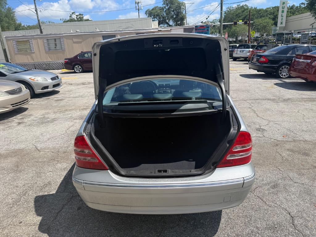 2004 Mercedes-Benz C-Class - $2,995
