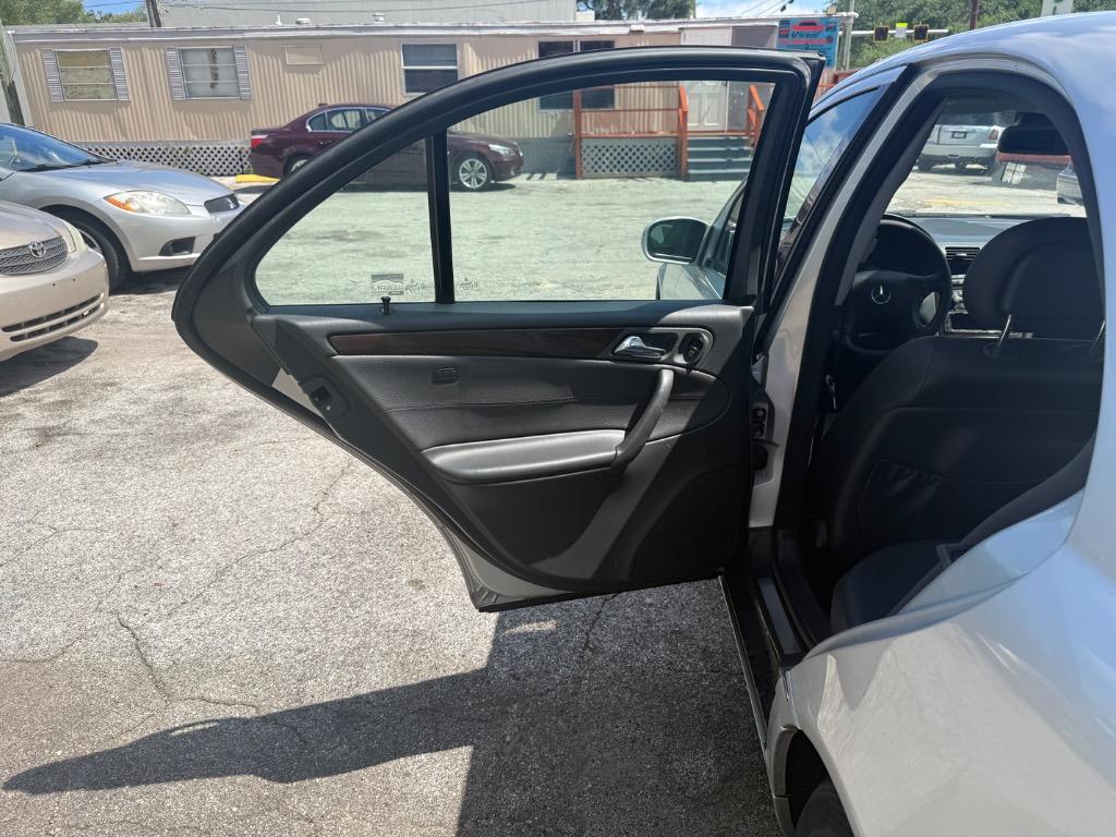 2004 Mercedes-Benz C-Class - $2,995
