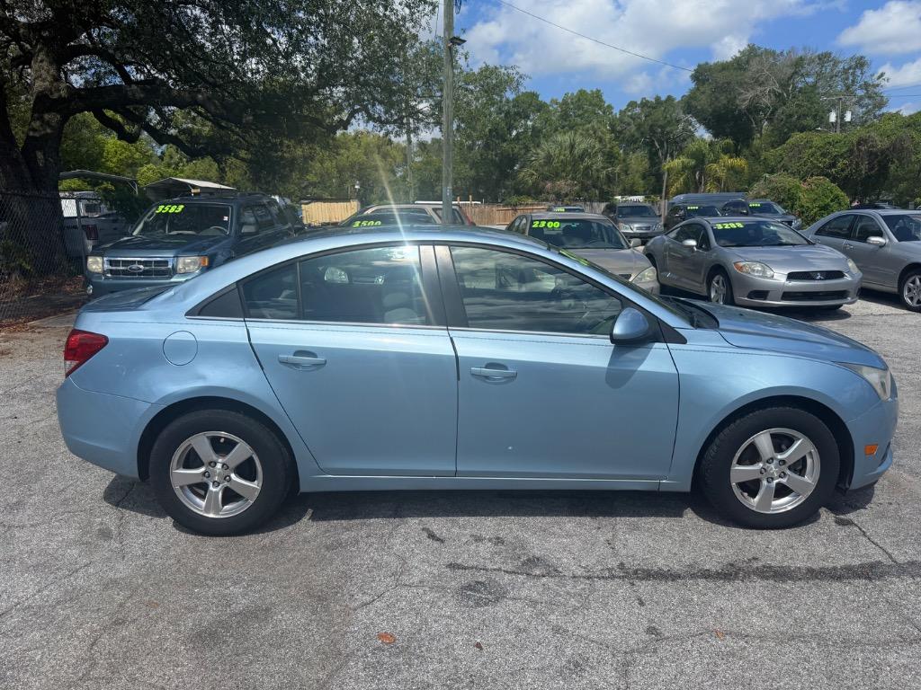 2012 Chevrolet Cruze - $2,995