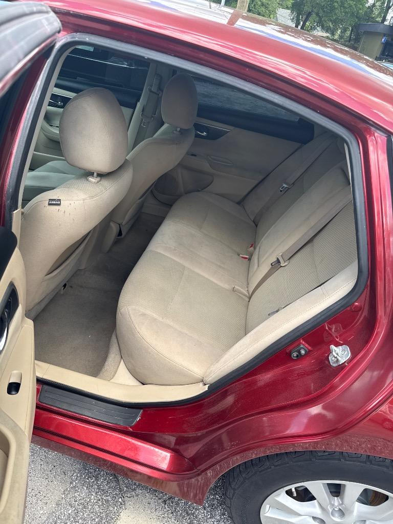 2014 Nissan Altima - $4,500