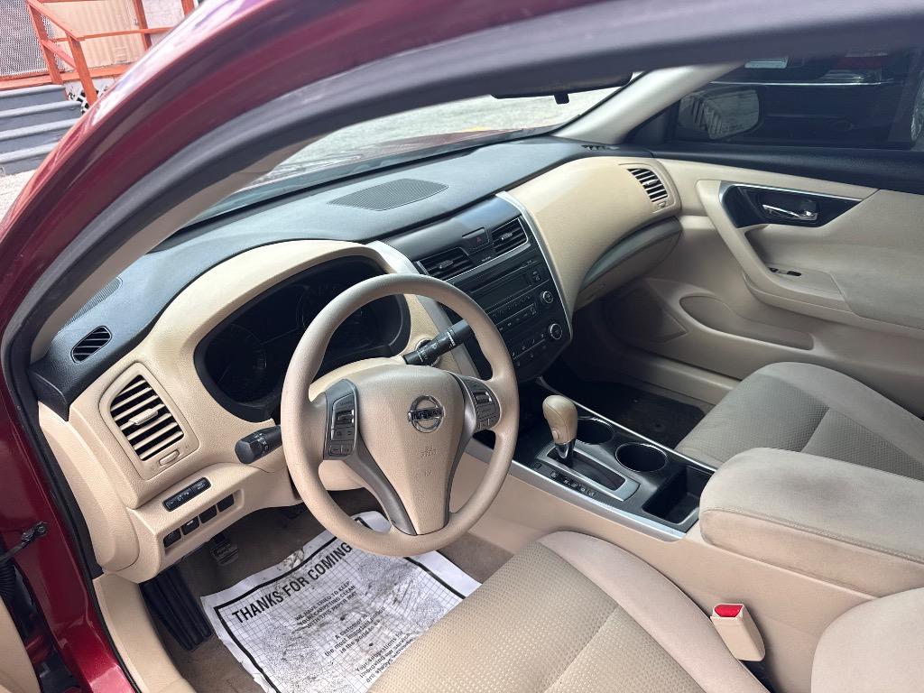 2014 Nissan Altima - $4,500