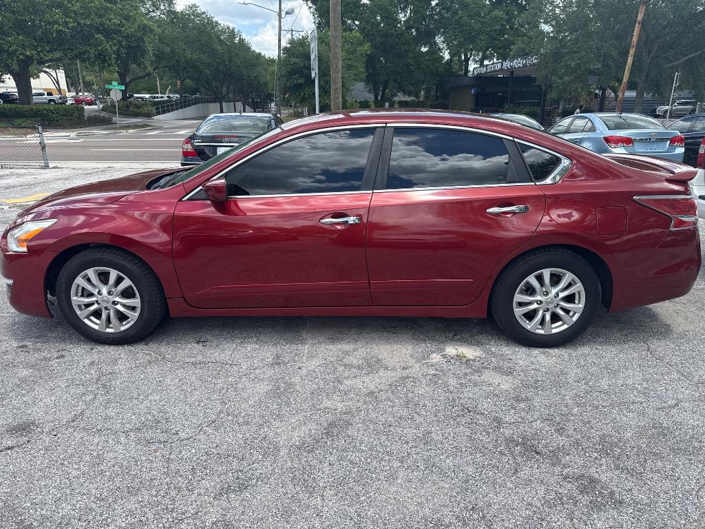 2014 Nissan Altima - $4,500