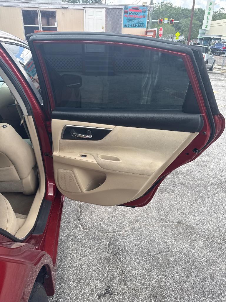 2014 Nissan Altima - $4,500