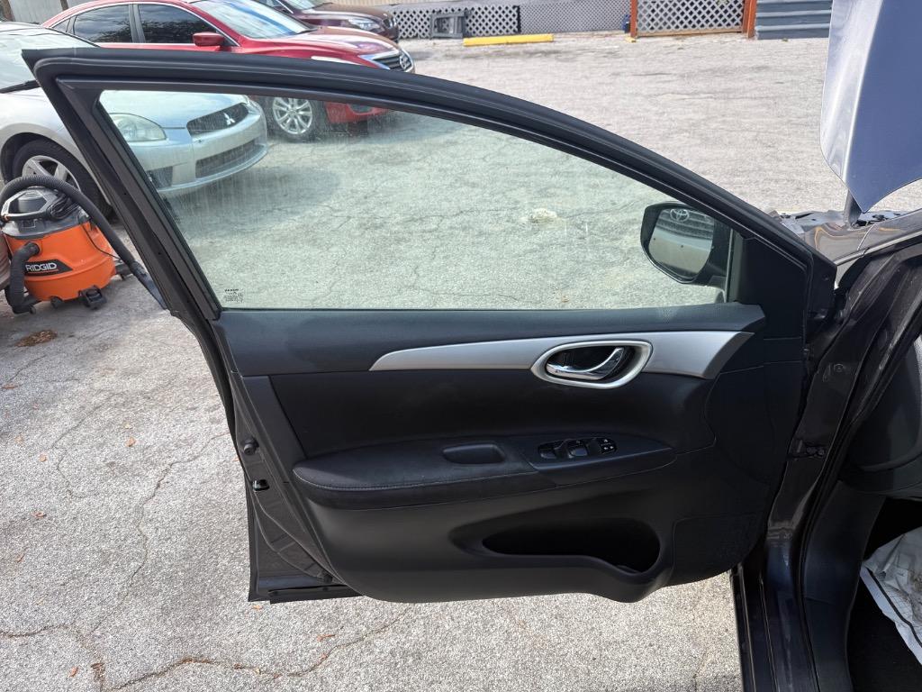 2015 Nissan Sentra - $3,995