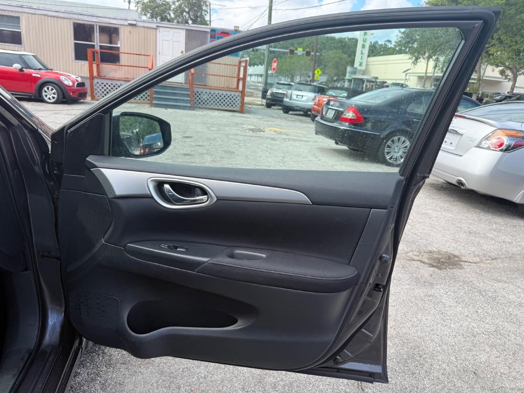 2015 Nissan Sentra - $3,995