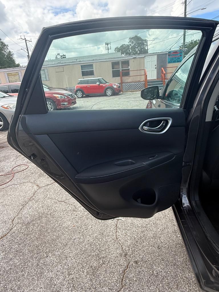 2015 Nissan Sentra - $3,995