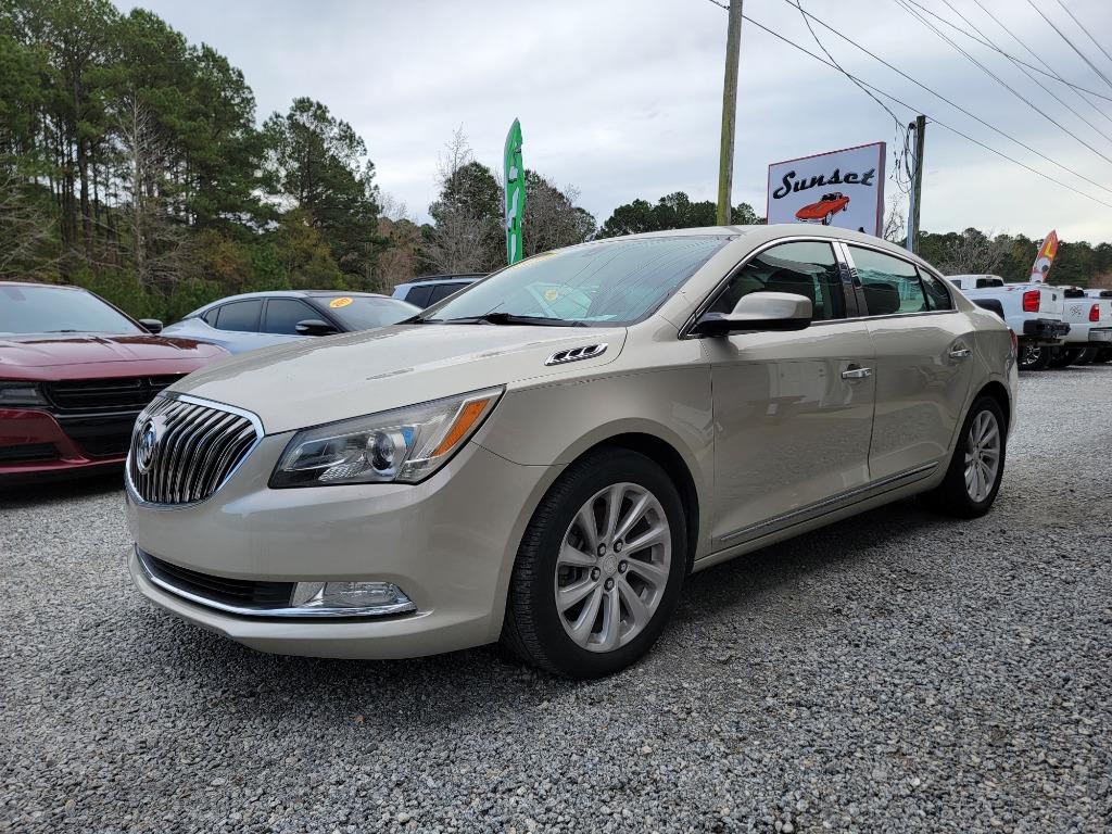 The 2014 Buick LaCrosse photos
