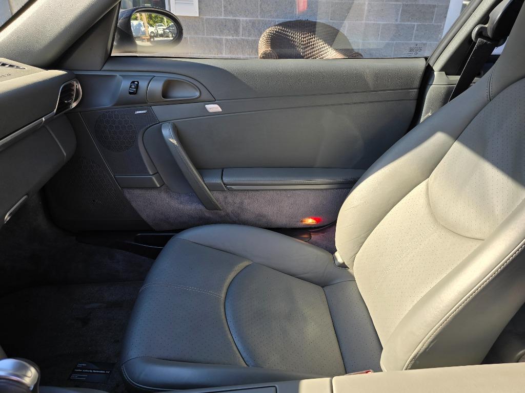 2006 Porsche 911 Carrera S photo