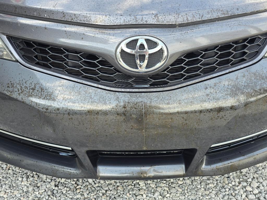 2013 Toyota Camry L photo