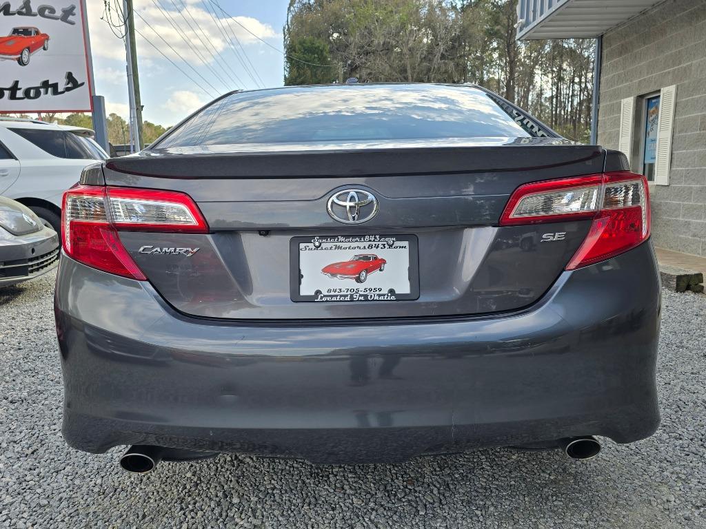 2013 Toyota Camry L photo