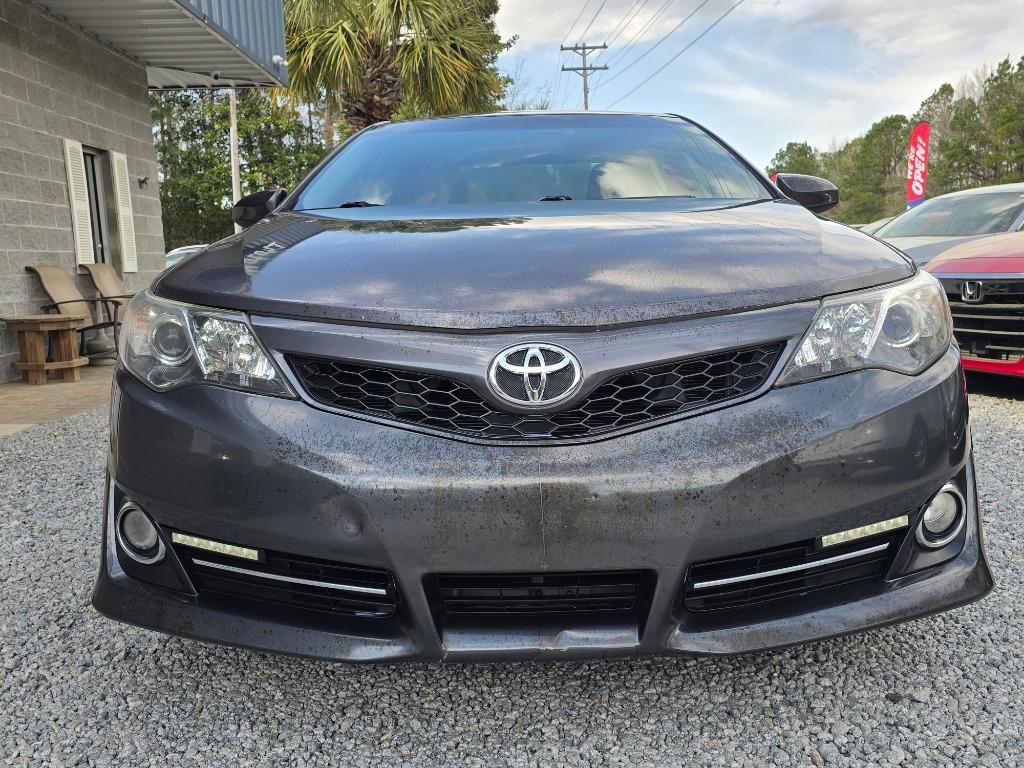 2013 Toyota Camry L photo