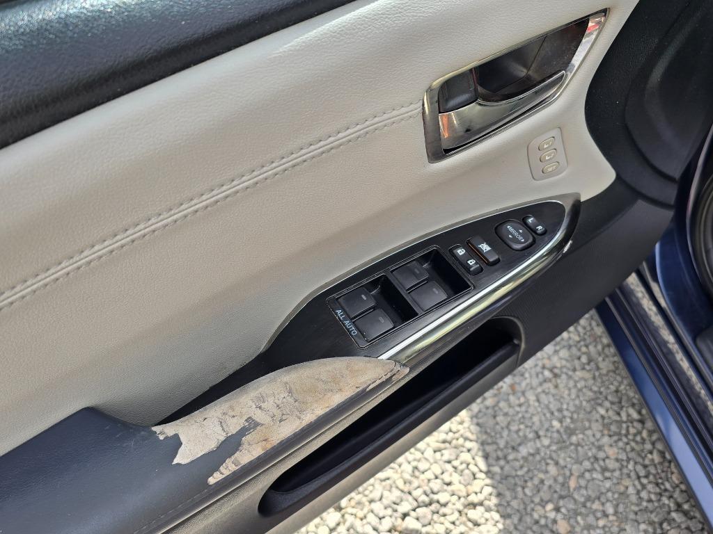 2015 Toyota Avalon XLE Touring photo