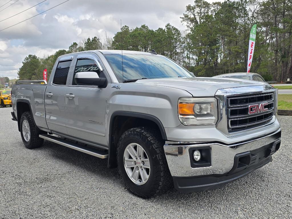2015 GMC Sierra 1500 SLE photo